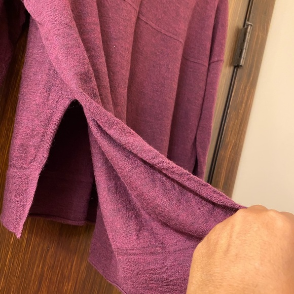 Wilfred Aritzia Wool Asymmetrical Sweater - Picture 4 of 5